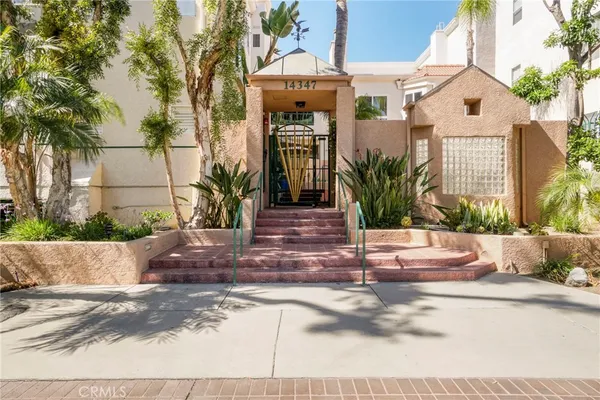 $799,000 | 14347 Albers Street, Unit 207, Sherman Oaks, CA 91401