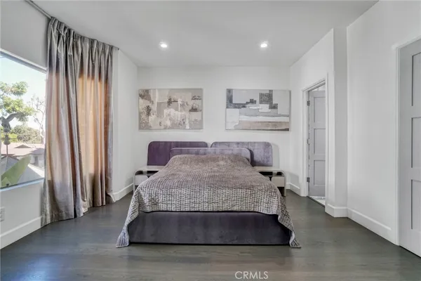 $799,000 | 14347 Albers Street, Unit 207, Sherman Oaks, CA 91401