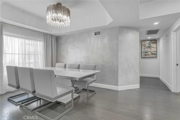 $799,000 | 14347 Albers Street, Unit 207, Sherman Oaks, CA 91401