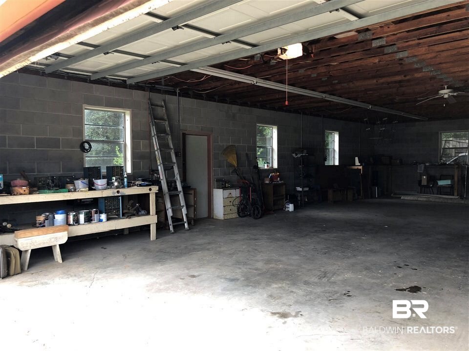 3263 Meadow Lane Mobile, AL 36618 - Photo 37 of 39