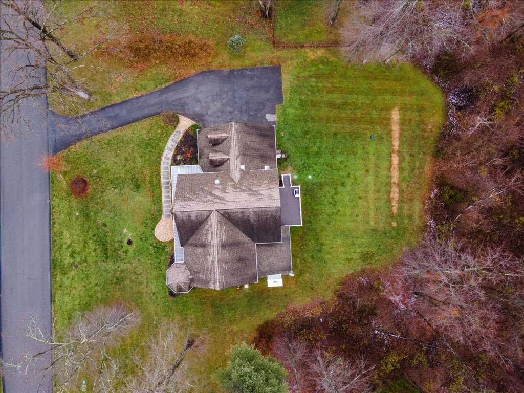107 Roundhill Road East Fishkill, NY 12533 - Photo 37 of 38 an aerial view of a house with a yard