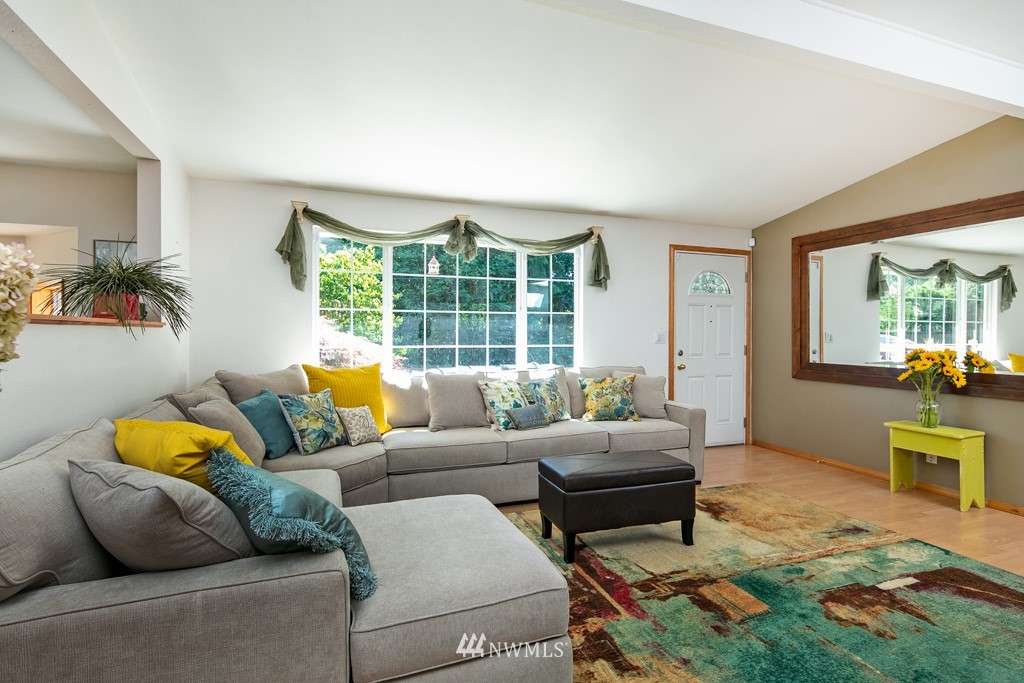 18214 Butler Road Snohomish, WA 98290 - Photo 5 of 25