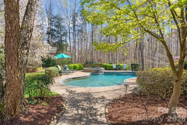 $2,250,000 | 2095 Kings Manor Drive, Weddington, NC 28104