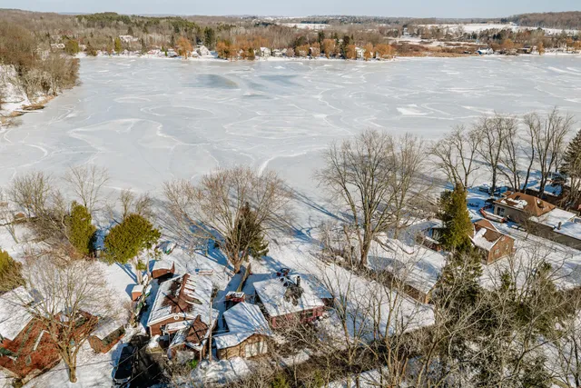 $369,900 | 5040 Lakeview Avenue, Richfield, WI 53033