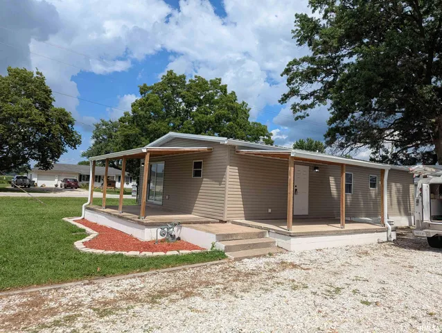 $98,499 | 110 South East Street, Hull, IL 62343