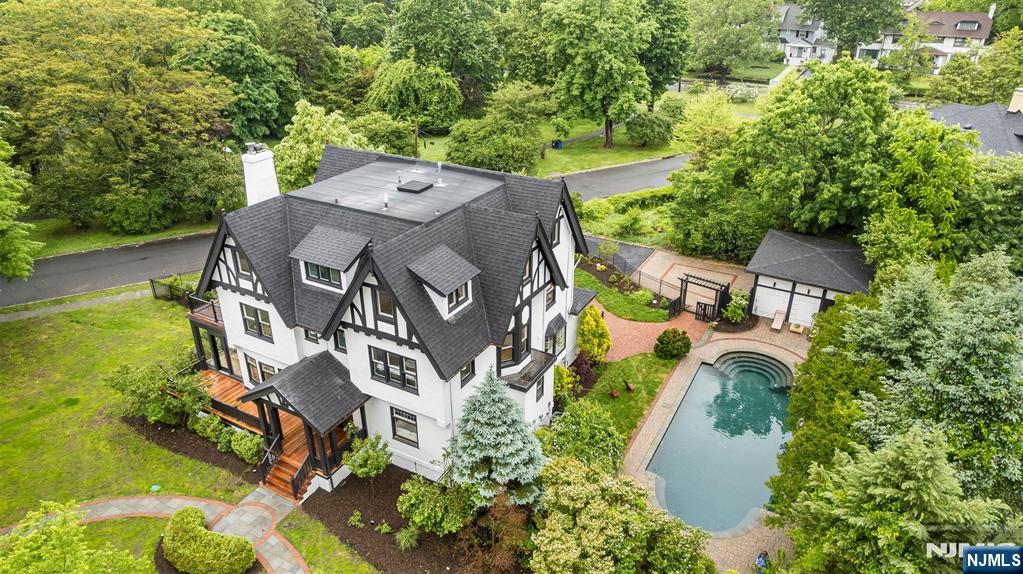 2 Russell Terrace Montclair, NJ 07042 - Photo 47 of 48
