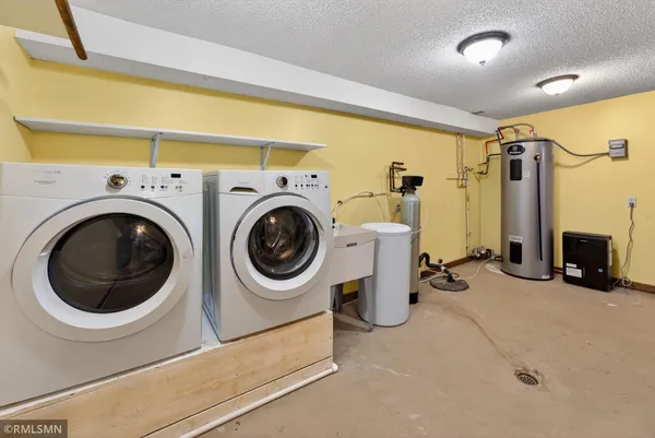 $265,000 | 315 8th Avenue Southeast, Pine City, MN 55063