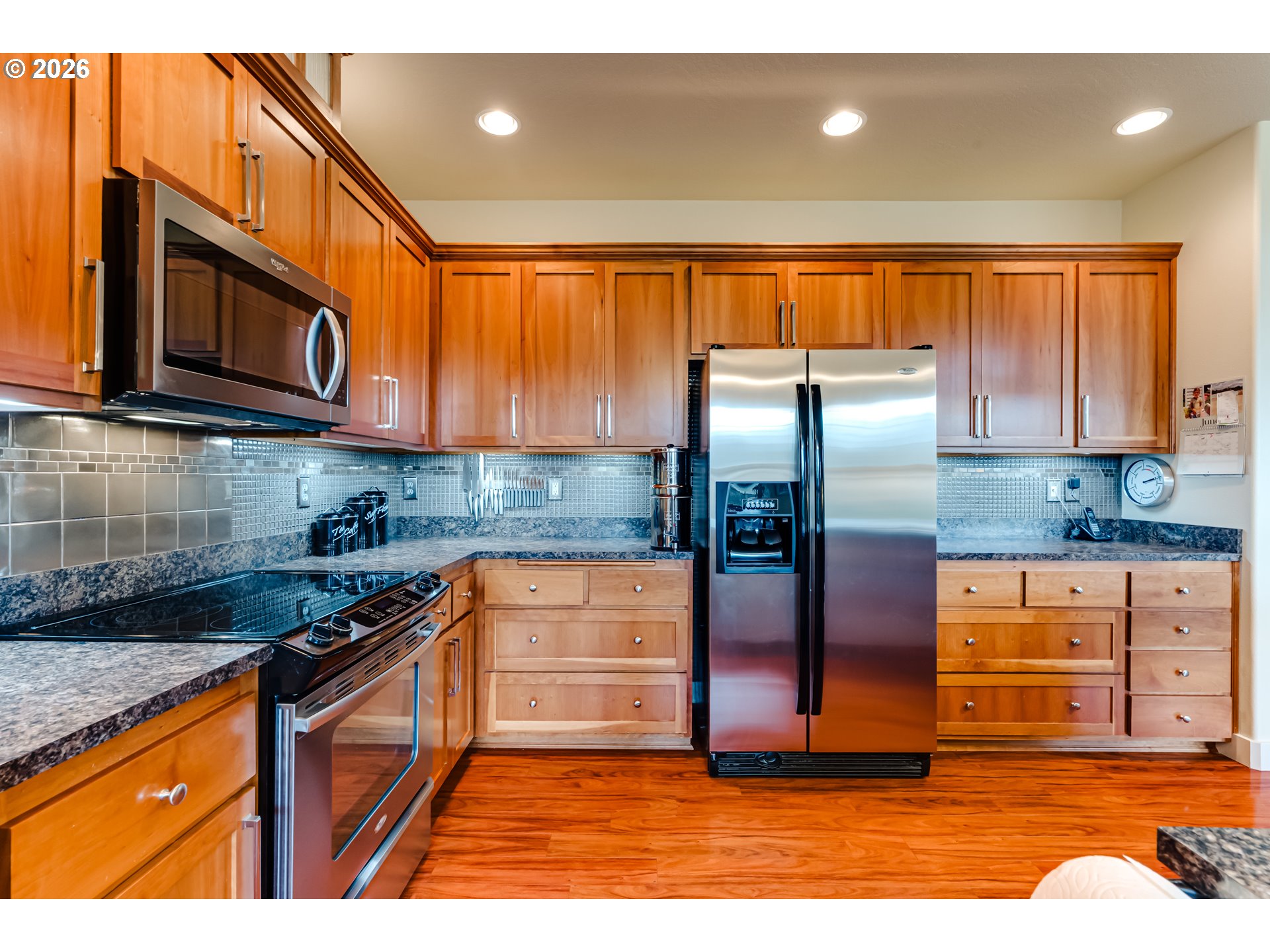 1016 Fieldcrest Avenue Junction City, OR 97448 - Photo 10 of 28 Kitchen