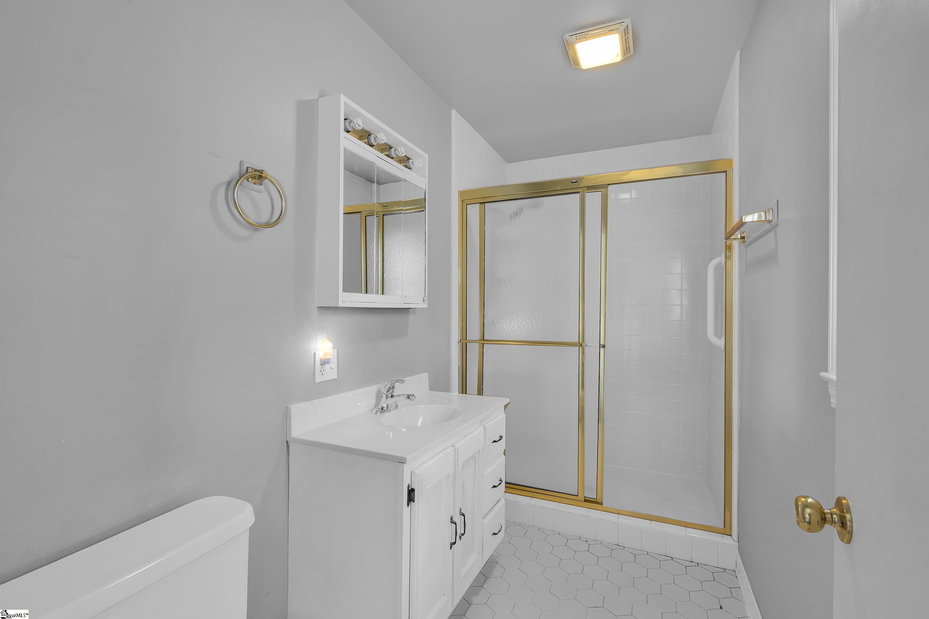 221 Emory Road Spartanburg, SC 29307 - Photo 16 of 24 Gallery Image 16