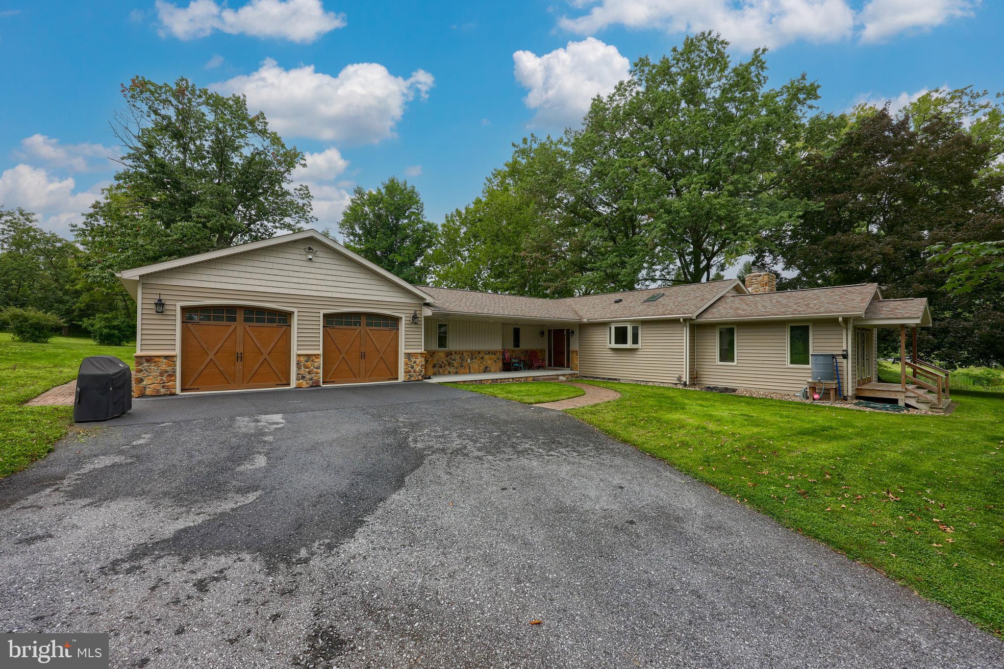 212 Angle Road Grantville, PA 17028 - Photo 5 of 88 Gallery Image 5