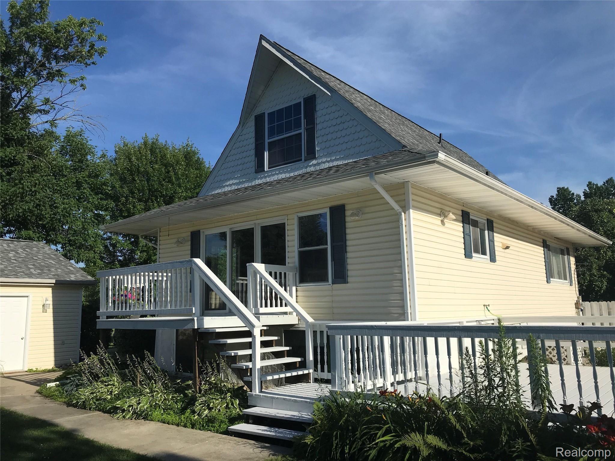 5962 West Oregon Road Lapeer, MI 48446 - Photo 1 of 22 IMG_0295.jpg