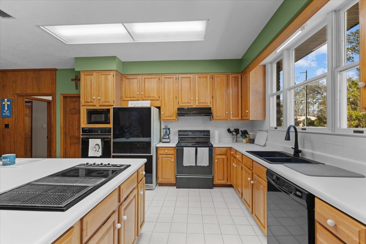 100 Davis Walker Road Perry, FL 32348 - Photo 17 of 70