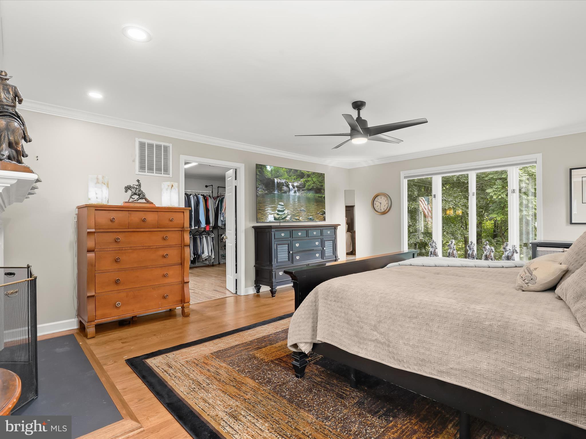 10901 Moxley Road Damascus, MD 20872 - Photo 27 of 148 Primary Bedroom Suite