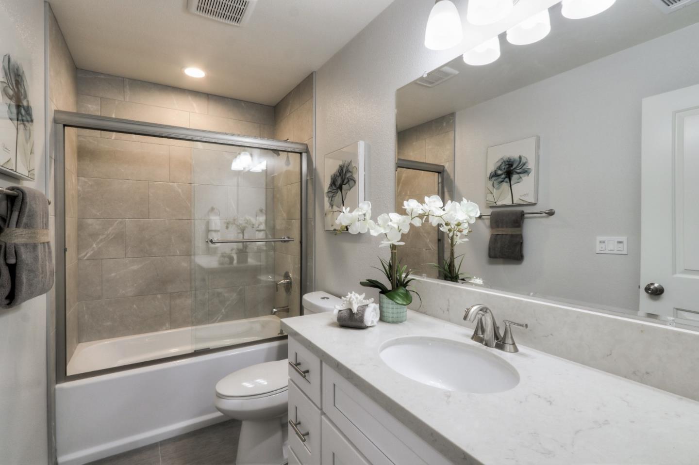 232 Edwin Way Hayward, CA 94544 - Photo 11 of 24 Gallery Image 11