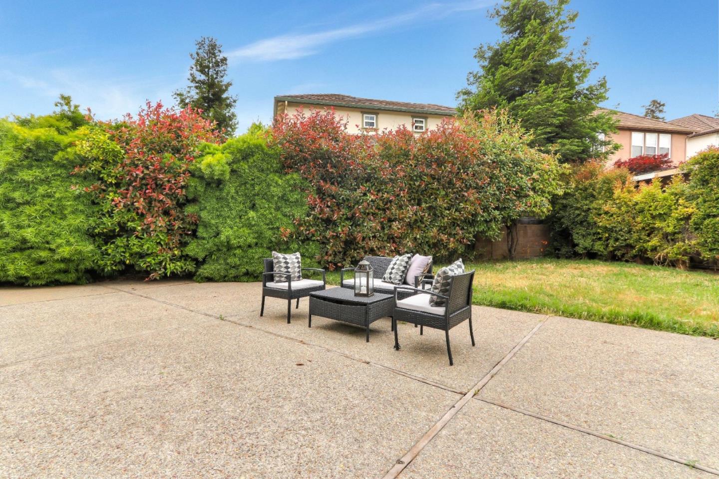 232 Edwin Way Hayward, CA 94544 - Photo 22 of 24 Gallery Image 22