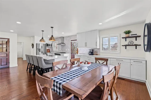 $769,000 | 1002 East Hubach Hill Road, Raymore, MO 64083