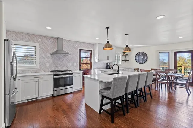 $769,000 | 1002 East Hubach Hill Road, Raymore, MO 64083