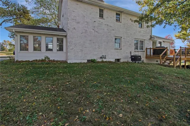 $769,000 | 1002 East Hubach Hill Road, Raymore, MO 64083