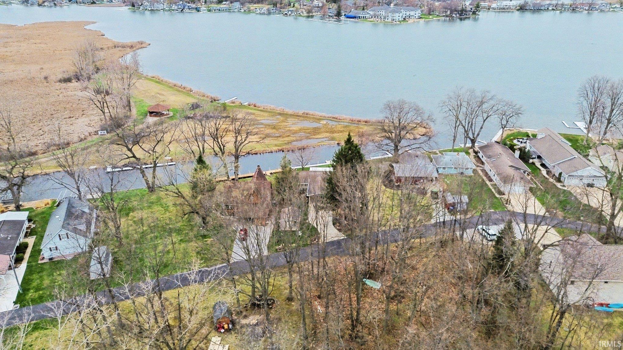 5940 East George Street Syracuse, IN 46567 - Photo 18 of 36