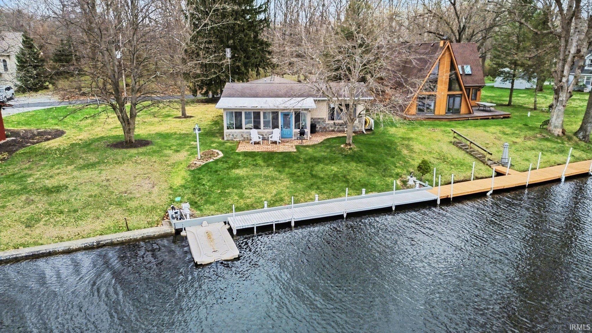 5940 East George Street Syracuse, IN 46567 - Photo 7 of 36