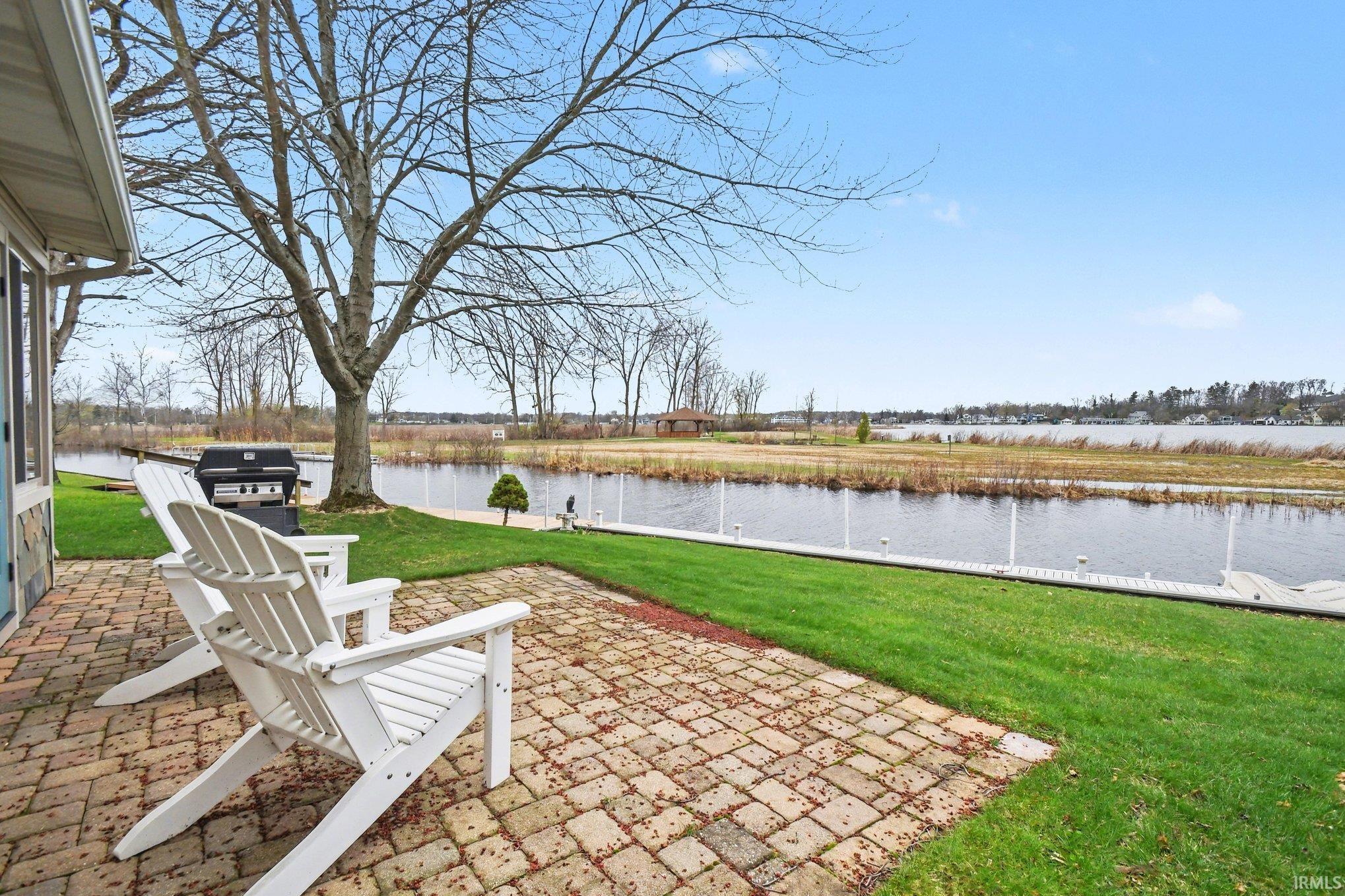 5940 East George Street Syracuse, IN 46567 - Photo 9 of 36