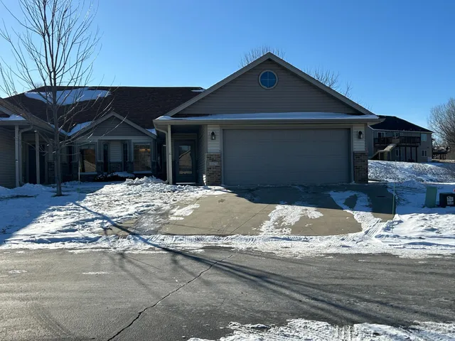 $330,000 | 6427 Bandel Hills Lane Northwest, Rochester, MN 55901