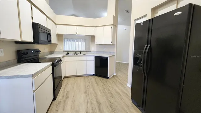 $2,000 | 1633 Elk Spring Drive, Brandon, FL 33511