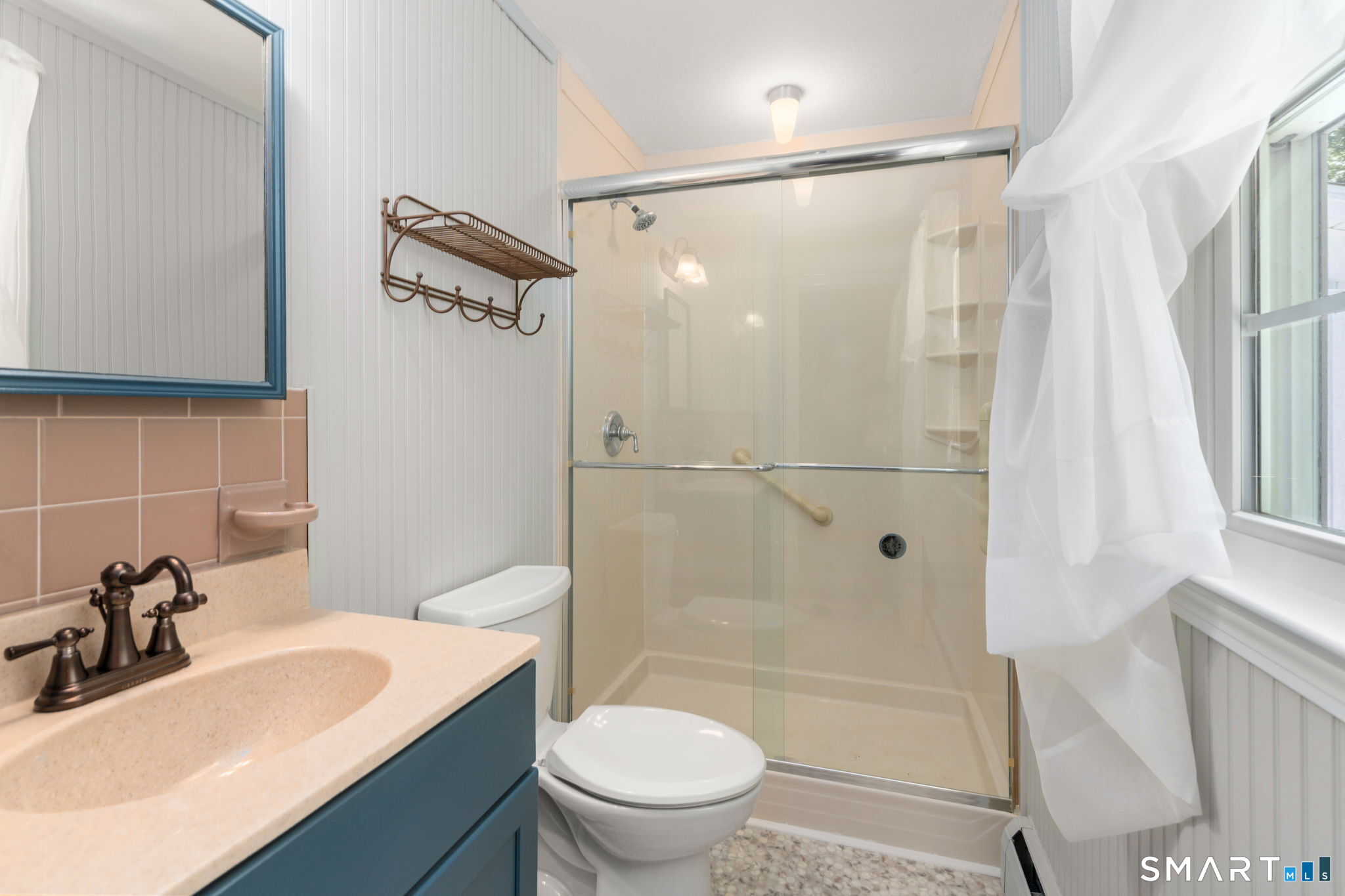 74 Arnott Road Manchester, CT 06040 - Photo 19 of 39