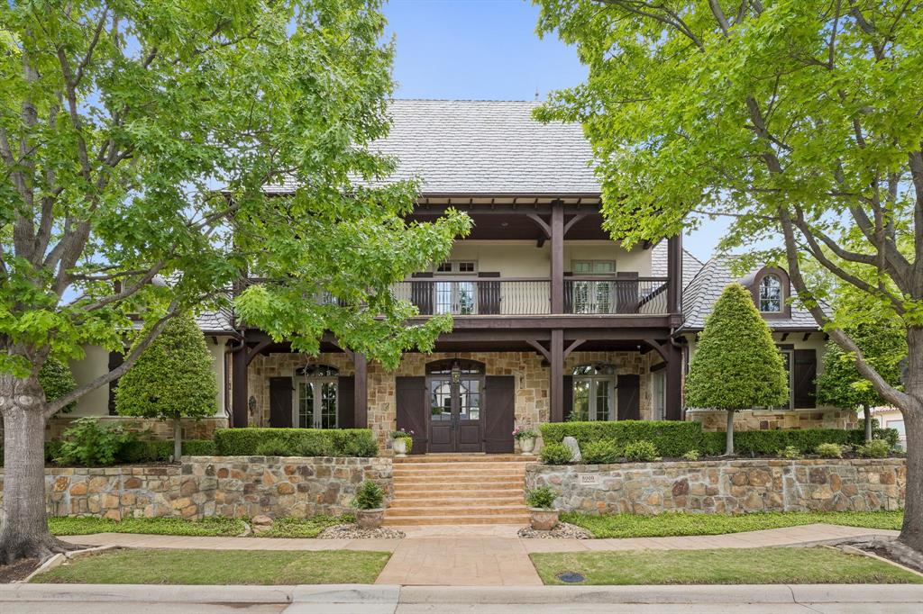 8000 Trading Post Drive McKinney, TX 75070 - Photo 2 of 37 front view of a house