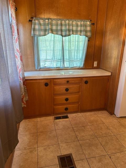 1272 Villa Avenue, Unit 1 Clovis, CA 93612 - Photo 11 of 18 a view of a door