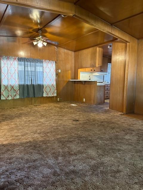 1272 Villa Avenue, Unit 1 Clovis, CA 93612 - Photo 9 of 18 a view of a water heater room