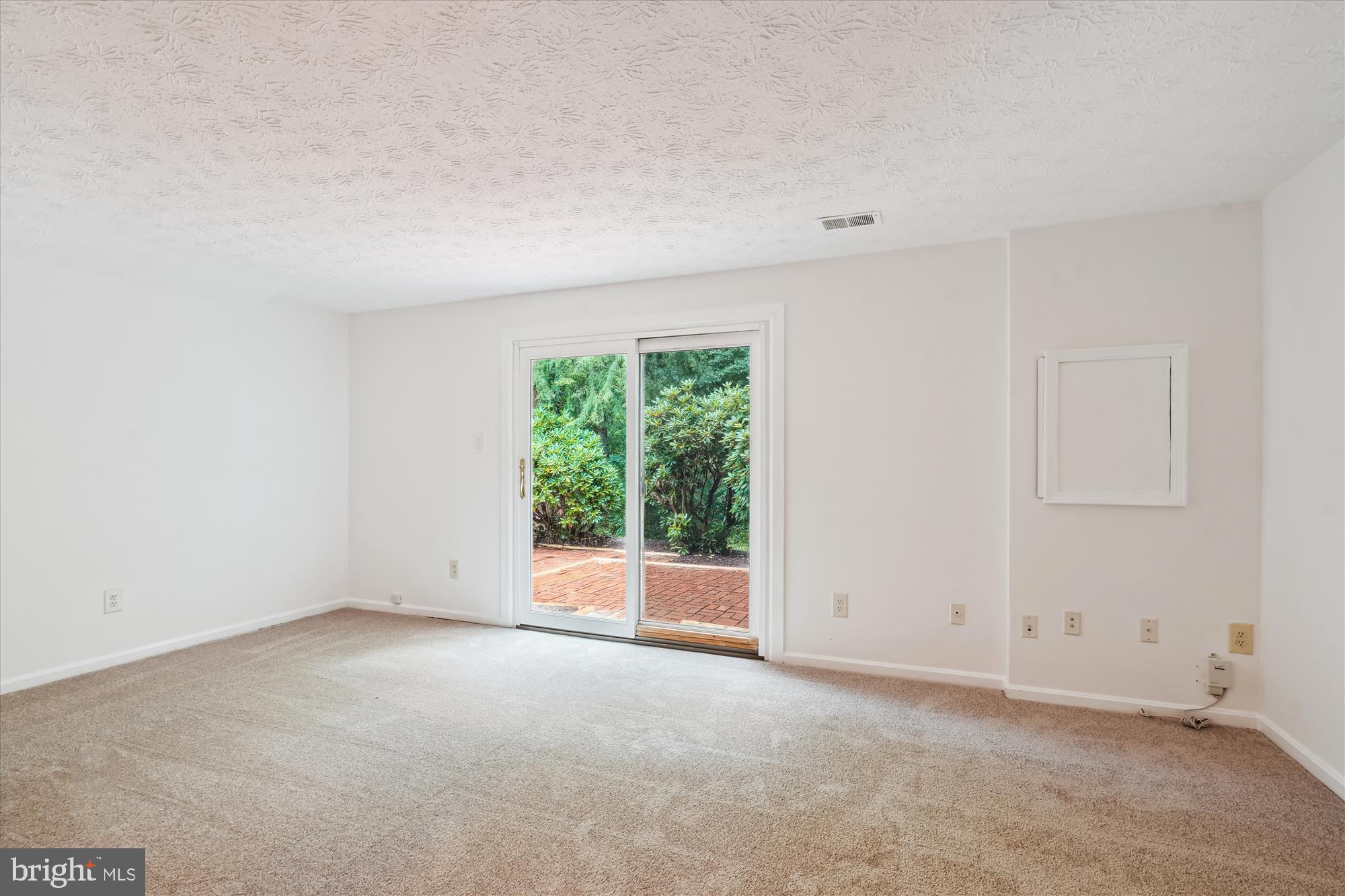 10921 Harpers Square Court Reston, VA 20191 - Photo 33 of 33 a view of an empty room with a window