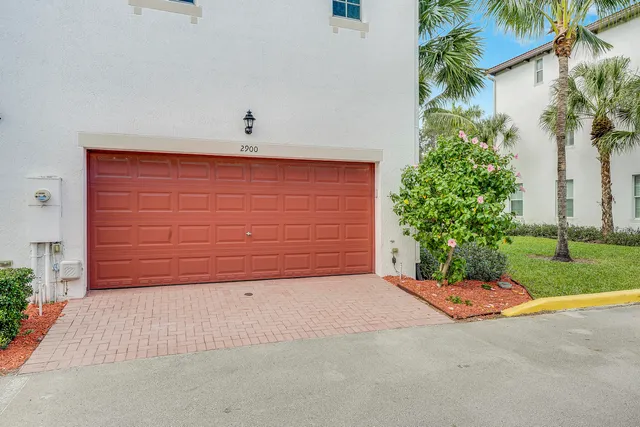 $560,000 | 2900 Southwest 119th Way, Miramar, FL 33025