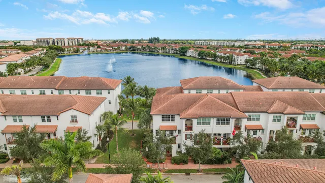 $560,000 | 2900 Southwest 119th Way, Miramar, FL 33025