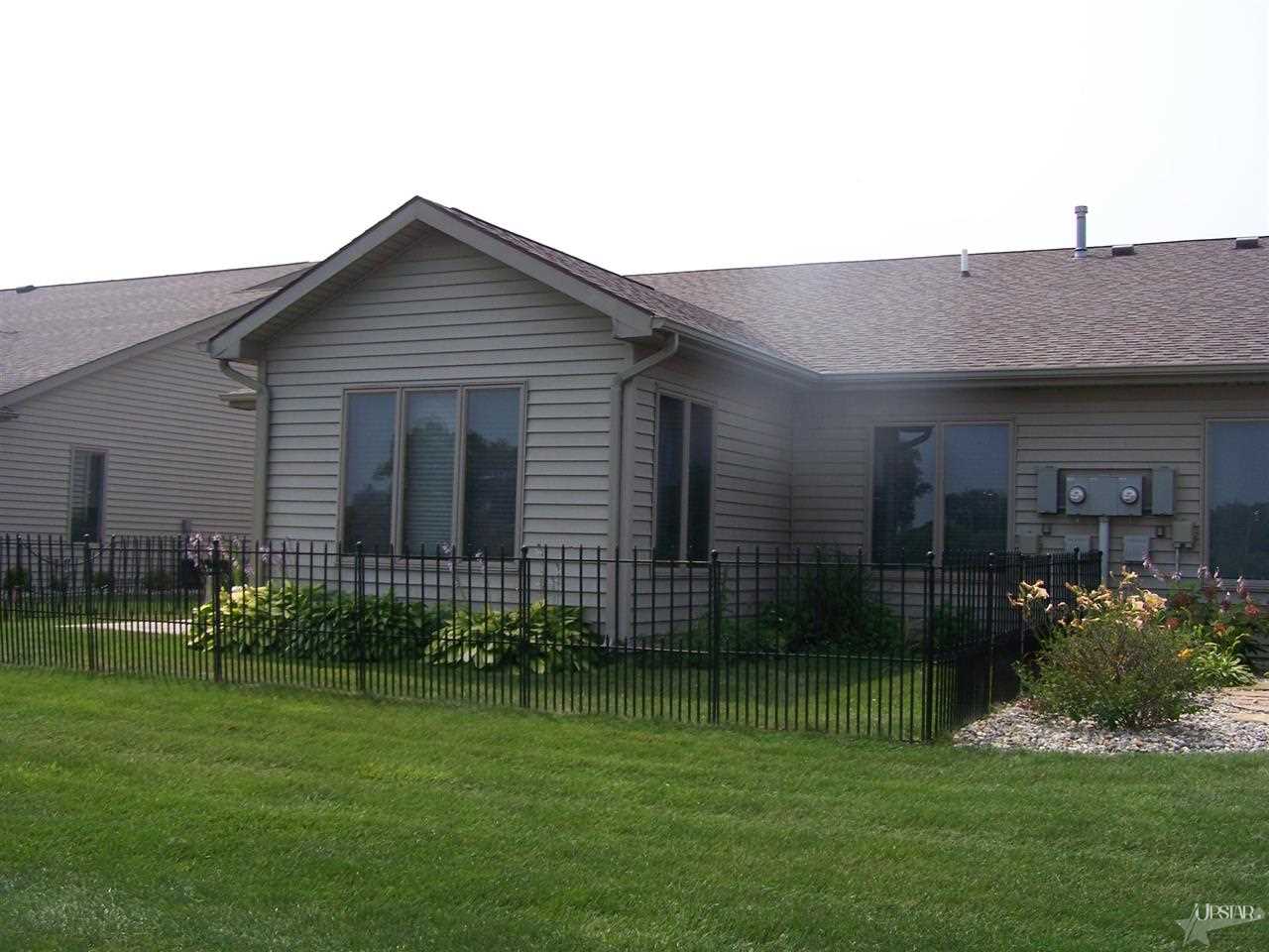 1650 Fairway Drive Decatur, IN 46733 - Photo 2 of 12 Gallery Image 2