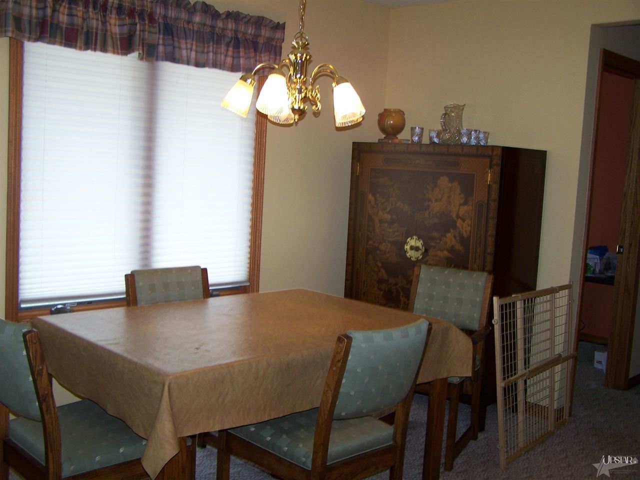 1650 Fairway Drive Decatur, IN 46733 - Photo 4 of 12 Gallery Image 4
