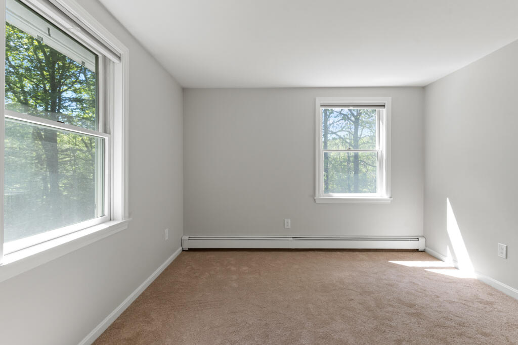 16 Pleasant Valley Road Cumberland, ME 04021 - Photo 32 of 44 DSC01057