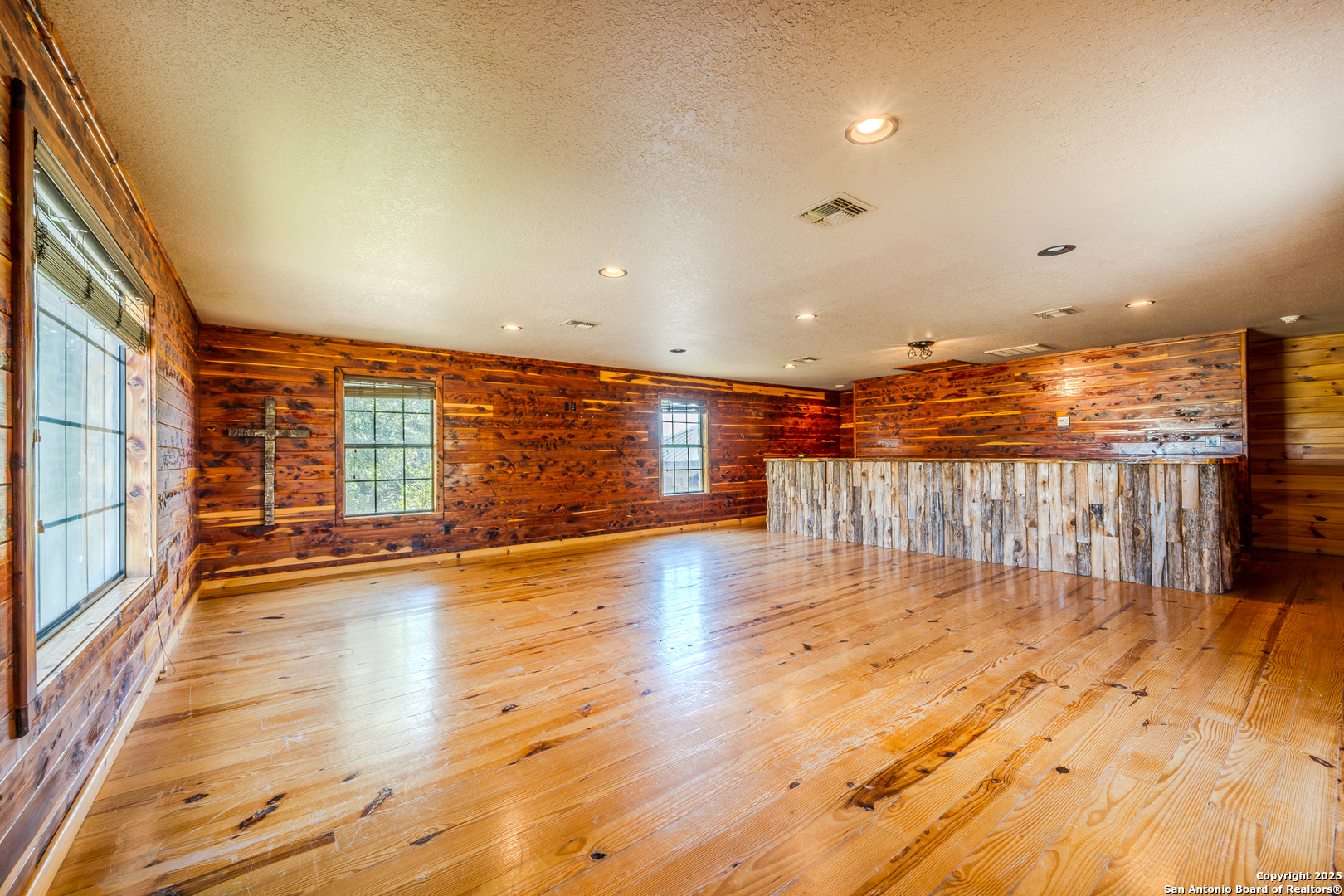 13831 Highway 127 Sabinal, TX 78881 - Photo 28 of 55