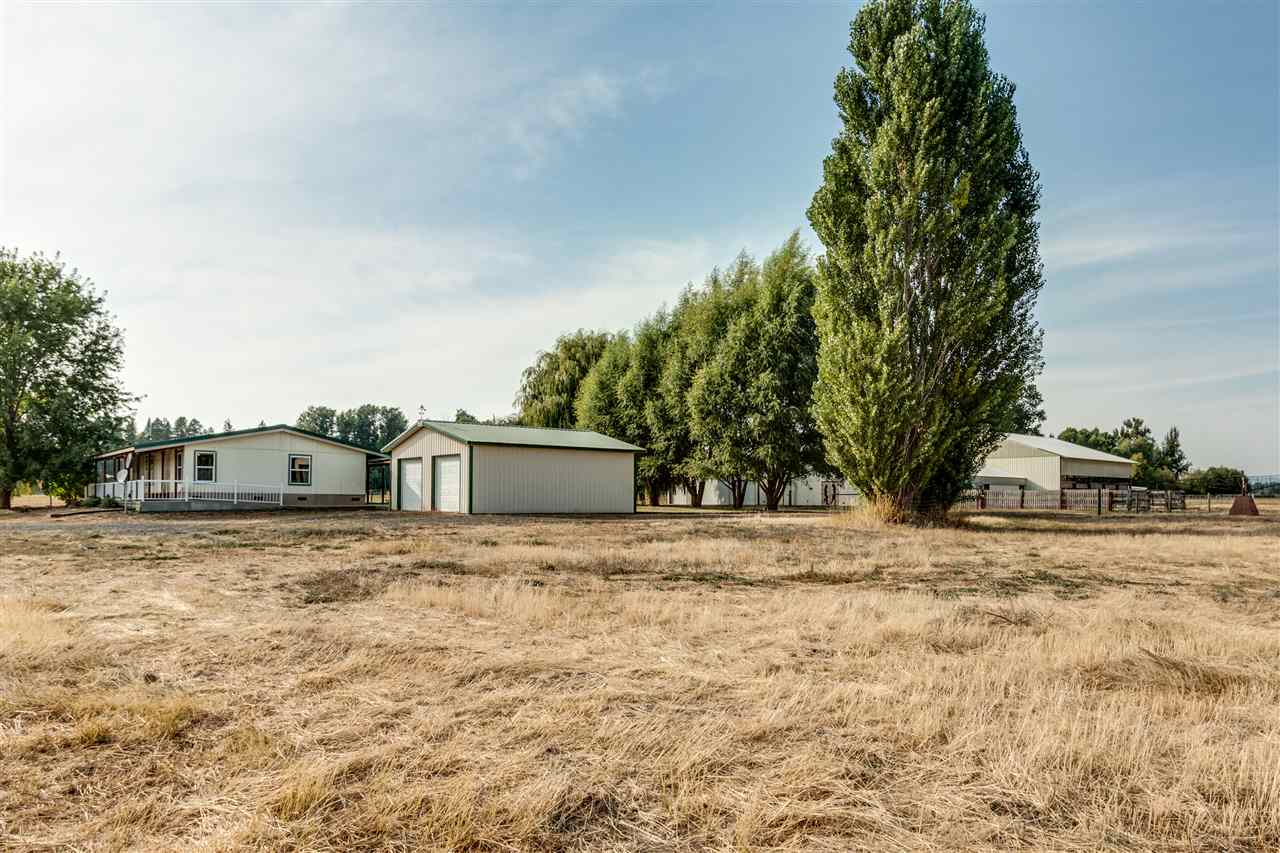 31006 North Spotted Road Deer Park, WA 99006 - Photo 1 of 20 Gallery Image 1