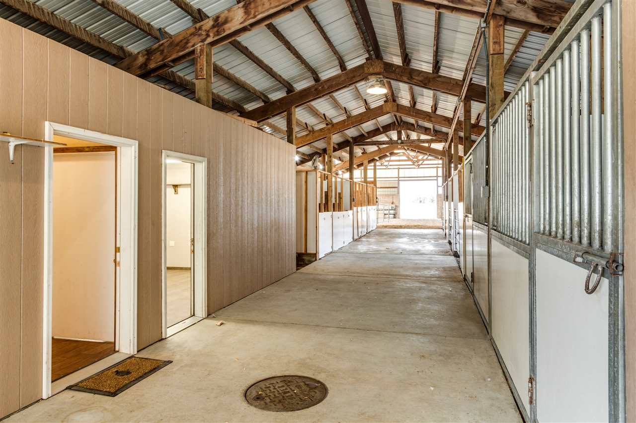 31006 North Spotted Road Deer Park, WA 99006 - Photo 11 of 20 Gallery Image 11