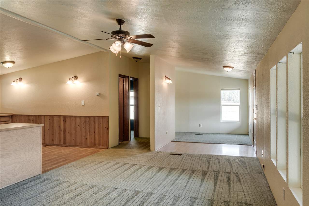31006 North Spotted Road Deer Park, WA 99006 - Photo 5 of 20 Gallery Image 5