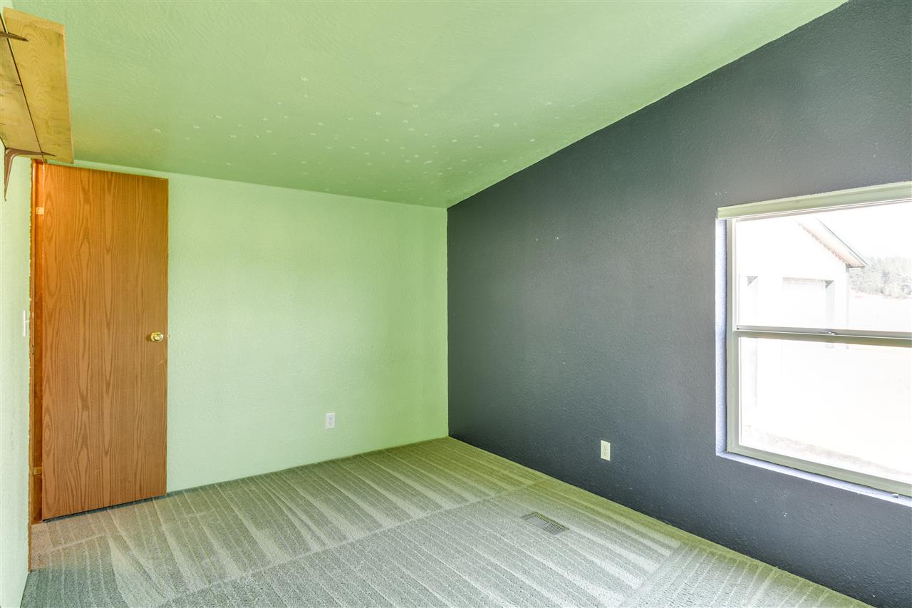 31006 North Spotted Road Deer Park, WA 99006 - Photo 8 of 20 Gallery Image 8