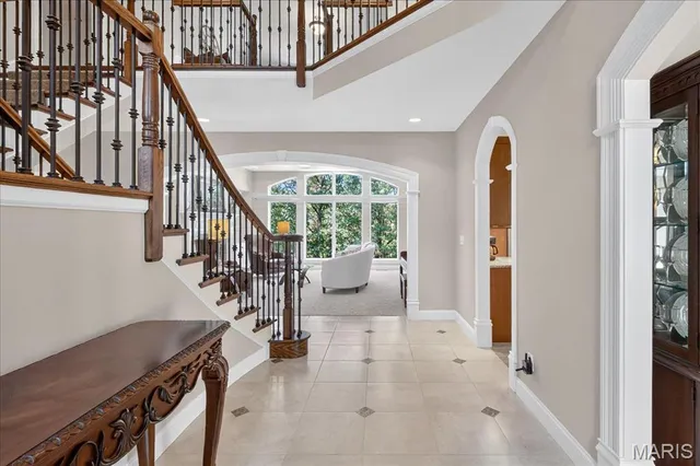 $1,695,000 | 49 Grand Meridien Frst Drive, Wildwood, MO 63005