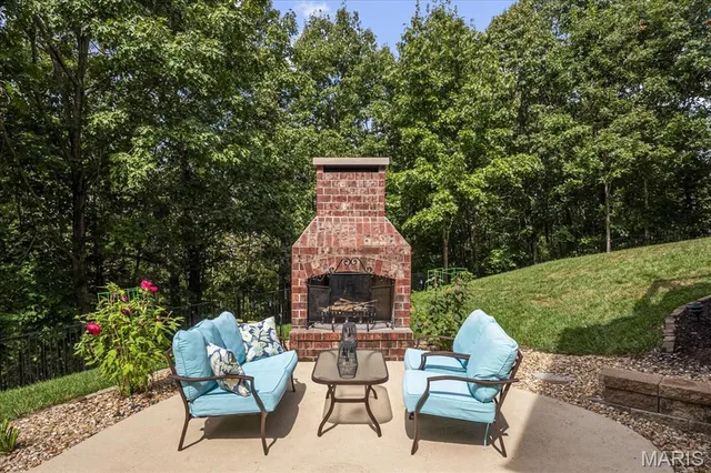 $1,695,000 | 49 Grand Meridien Frst Drive, Wildwood, MO 63005