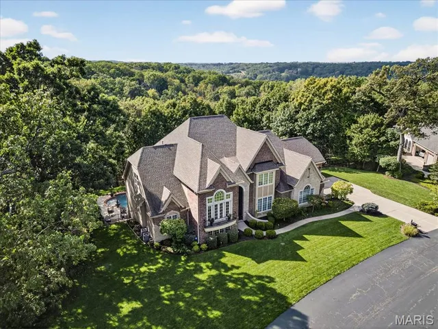 $1,695,000 | 49 Grand Meridien Frst Drive, Wildwood, MO 63005