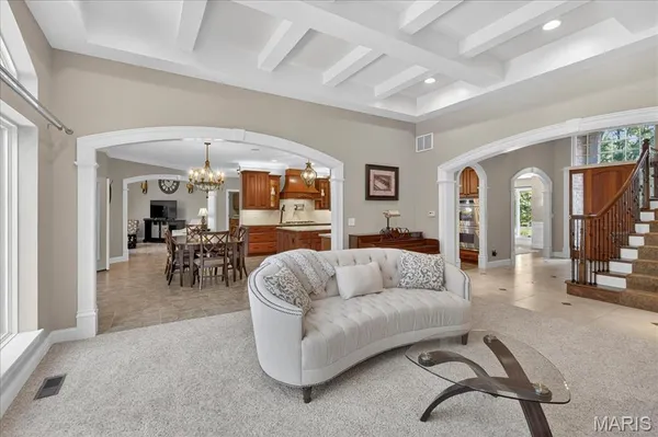 $1,525,000 | 49 Grand Meridien Frst Drive, Wildwood, MO 63005
