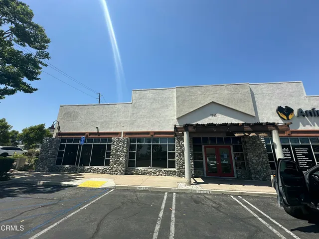 $2 | 8916 Foothill Boulevard, Rancho Cucamonga, CA 91730