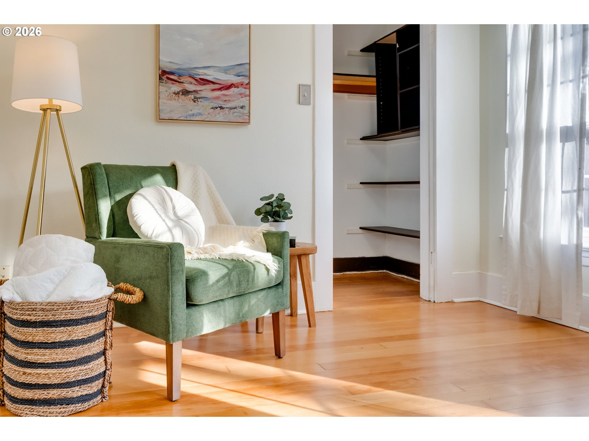 223 Southwest Whitaker Street Portland, OR 97239 - Photo 17 of 35