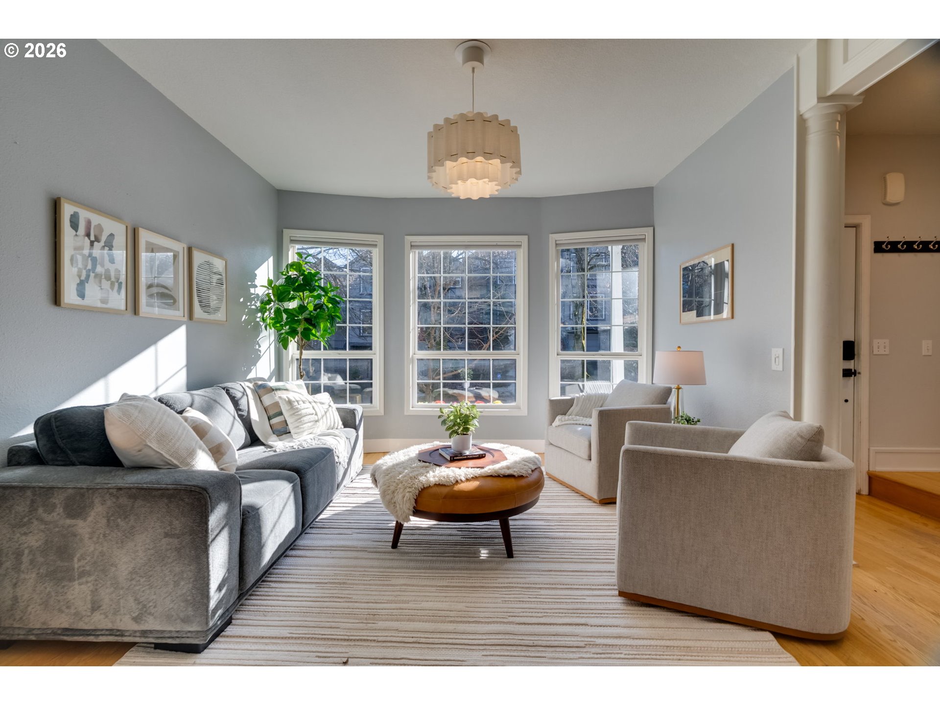 223 Southwest Whitaker Street Portland, OR 97239 - Photo 5 of 35