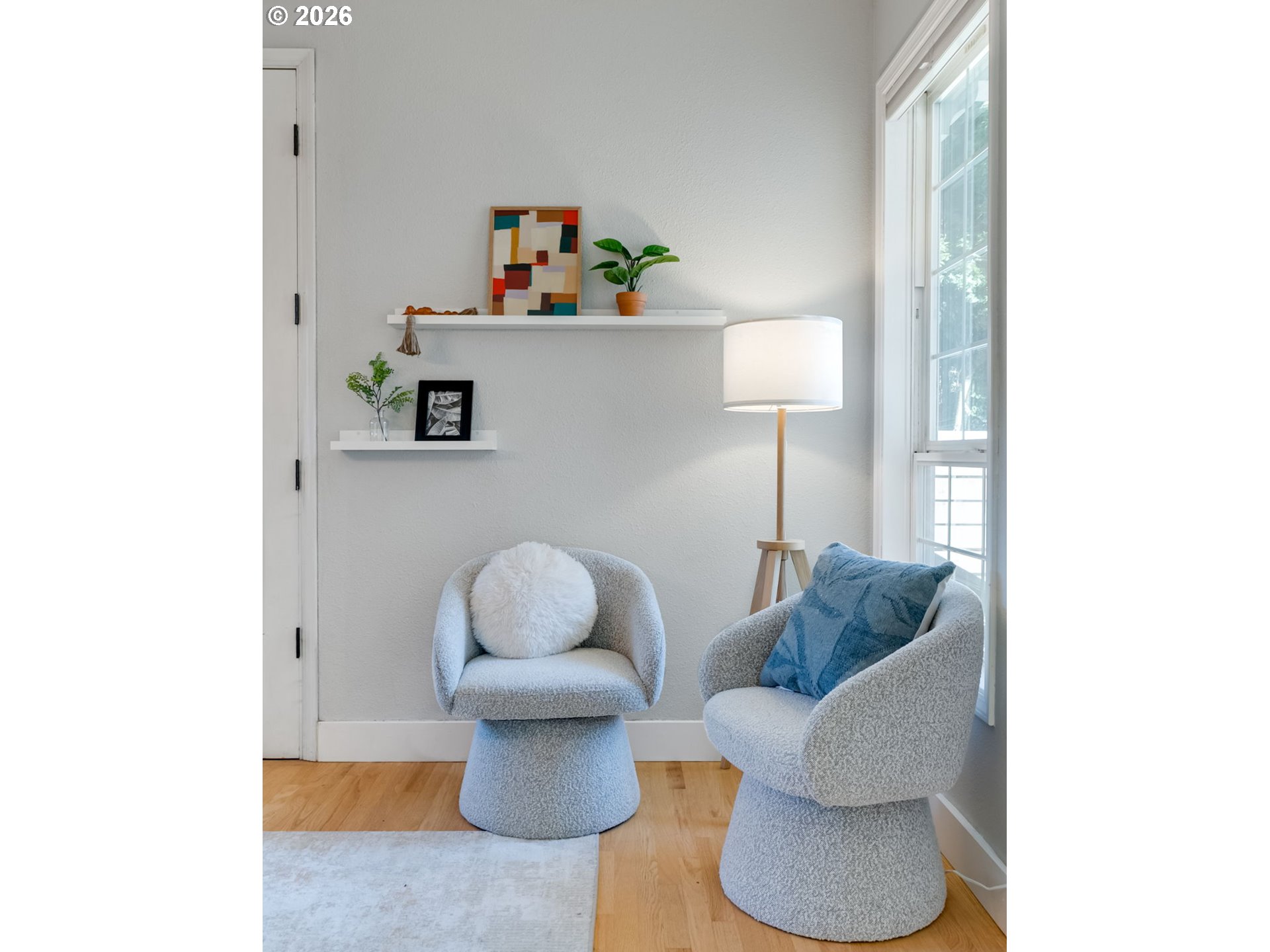 223 Southwest Whitaker Street Portland, OR 97239 - Photo 9 of 35